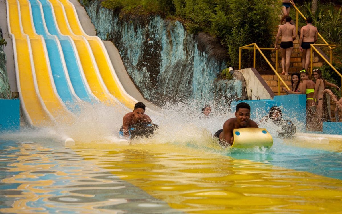 acquamania parque aquatico