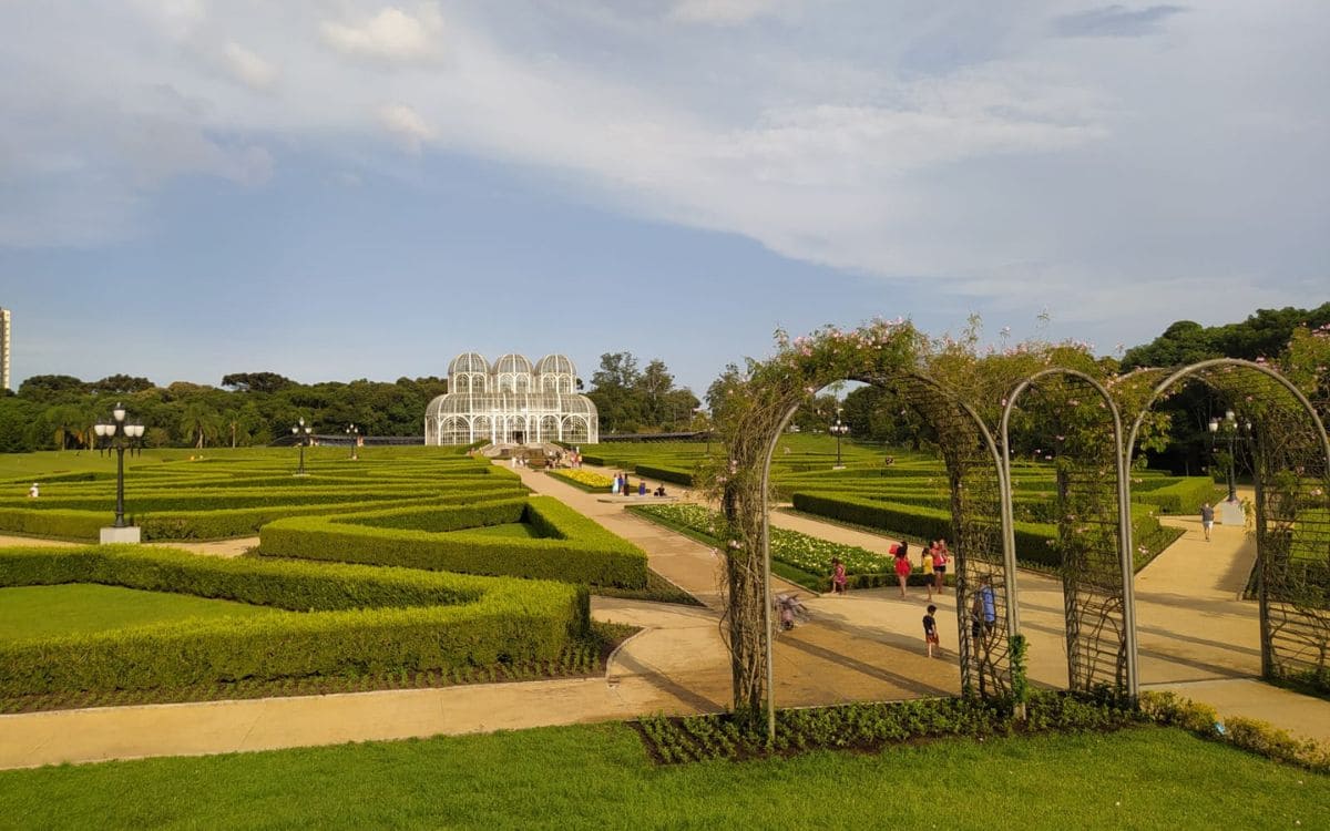 linha turismo em curitiba jardim botânico