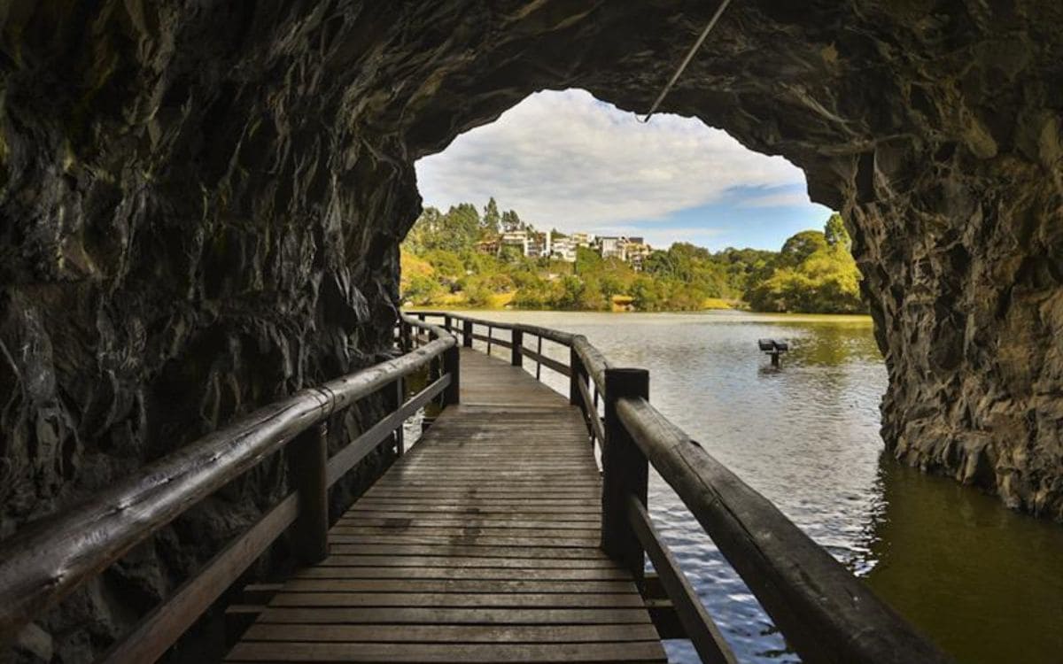 linha turismo em curitiba parque tanguá