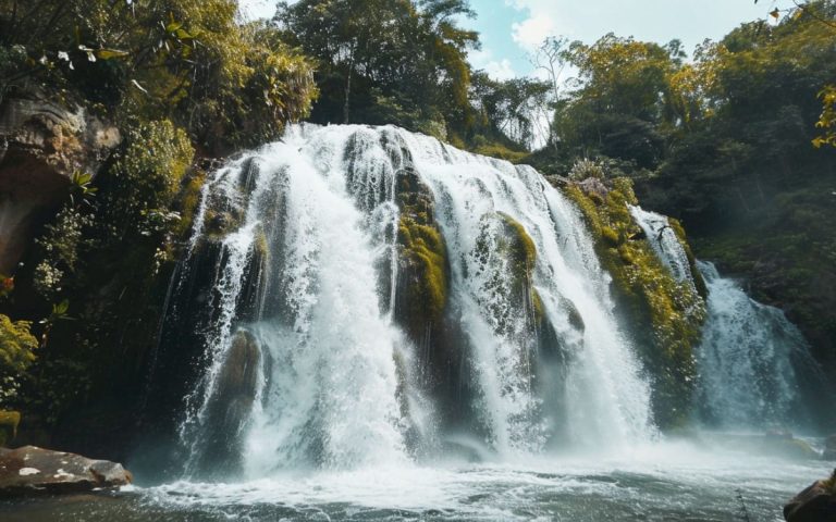 Descubra o Eco Parque Jacaré em Brotas: Beleza e Aventura!