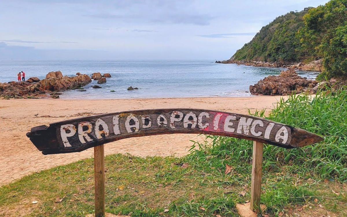 melhores praias perto do beto carrero: praia da paciência