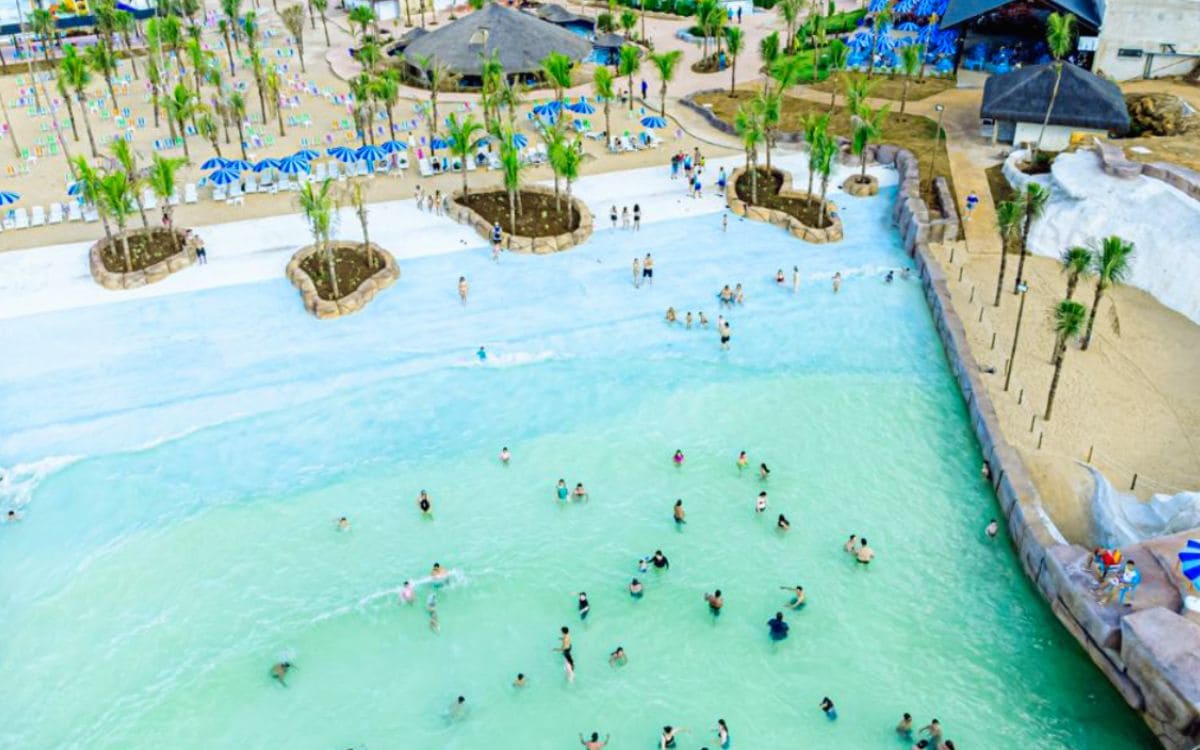 atrações america park iretama: piscina de ondas