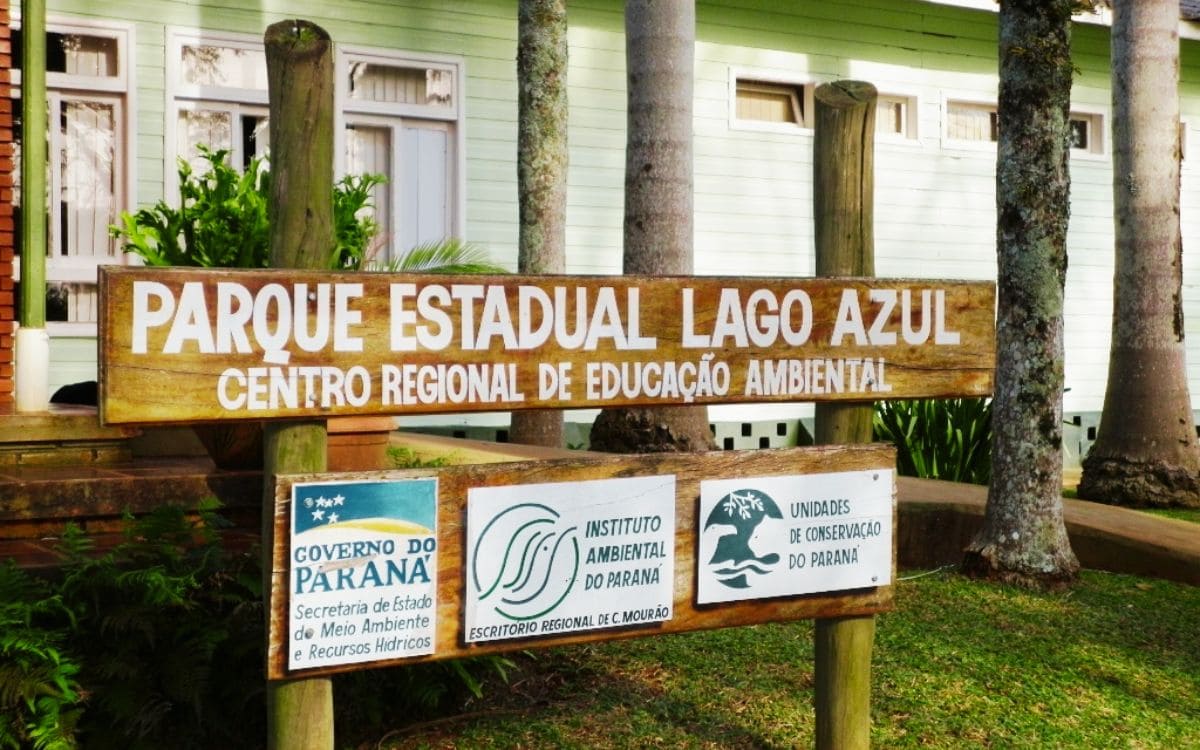 parque estadual lago azul em campo mourão